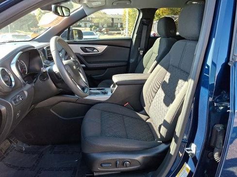 Used 2022 Chevrolet Blazer LT image 11