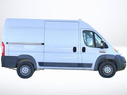 Used 2017 RAM ProMaster 2500 image 5