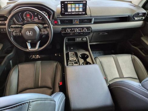 Used 2023 Honda Pilot EX-L image 16