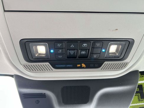 Used 2025 Ford Expedition Active RWD image 29