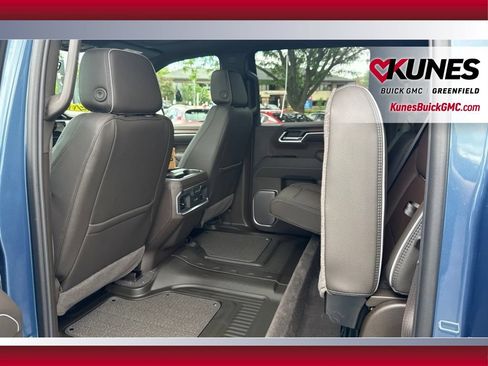 New 2026 GMC Sierra 1500 Denali w/ Denali Reserve Package AWD/4WD image 34