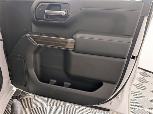 Used 2020 Chevrolet Silverado 1500 RST w/ All-Star Edition image 33