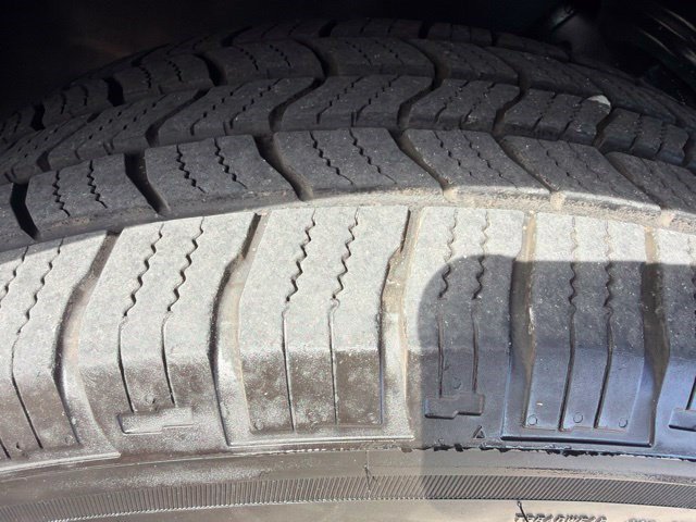 Used 2018 GMC Acadia SLT AWD/4WD image 9
