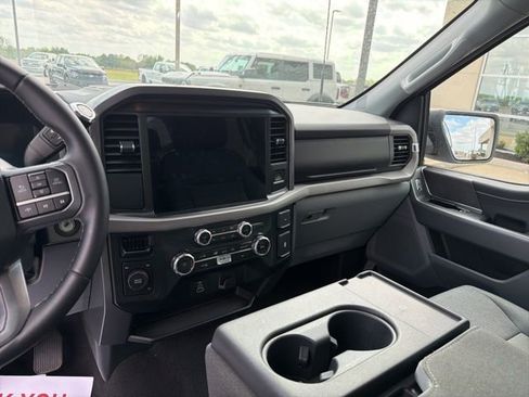 Used 2025 Ford F150 XLT w/ Equipment Group 301A Standard image 12