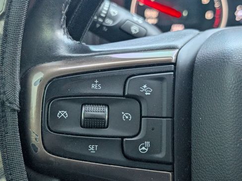 Used 2020 Chevrolet Silverado 1500 High Country w/ Technology Package AWD/4WD image 16