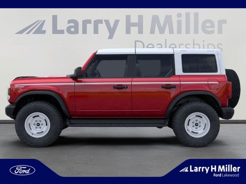 New 2026 Ford Bronco Heritage Edition image 3