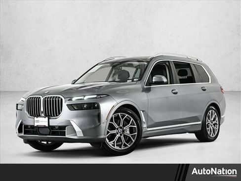 Used 2024 BMW X7 xDrive40i w/ Premium Package image 1