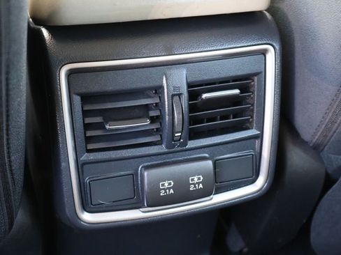 Certified 2022 Subaru Forester Premium AWD/4WD image 24