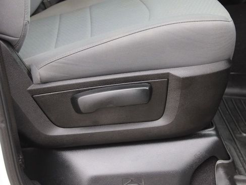 Used 2019 RAM 1500 Express w/ Express Value Package image 20