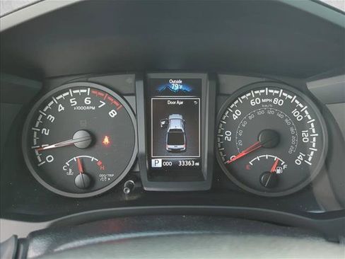 Used 2023 Toyota Tacoma SR AWD/4WD image 18