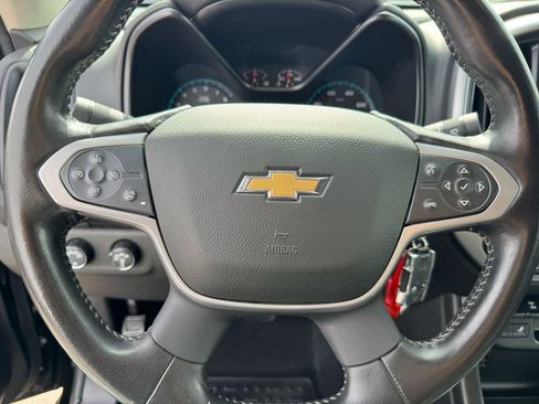 Used 2022 Chevrolet Colorado ZR2 image 23