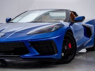 Used 2022 Chevrolet Corvette Stingray Premium Conv w/ Z51 Performance Package video 2