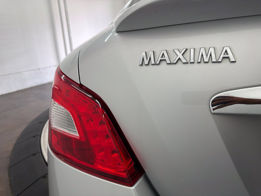 Used 2011 Nissan Maxima 3.5 SV w/ Sport Pkg FWD image 8