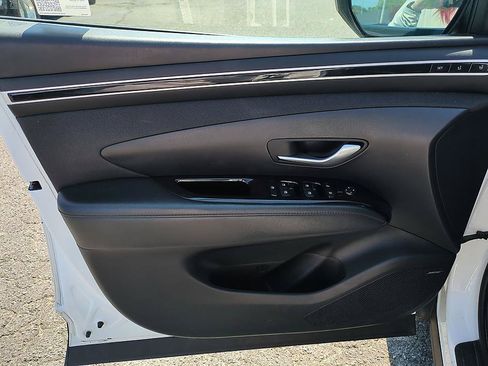 Used 2024 Hyundai Tucson Limited AWD/4WD image 12
