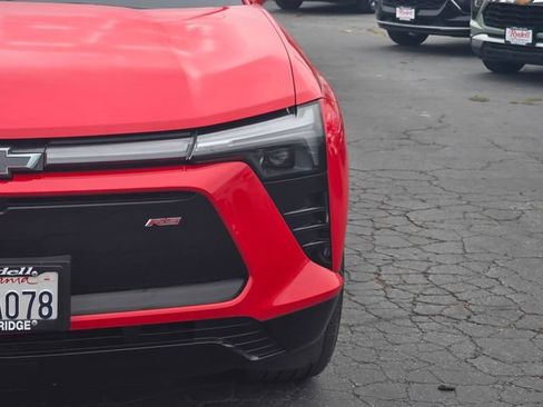 Used 2024 Chevrolet Blazer EV RS AWD/4WD image 3