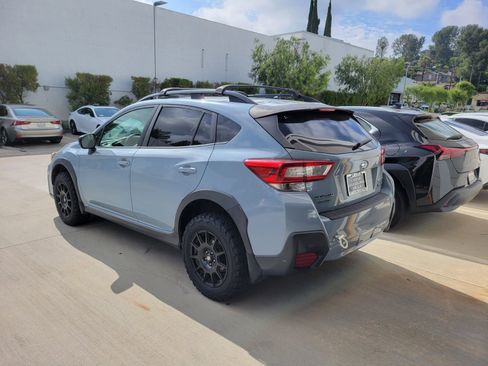 Used 2018 Subaru Crosstrek 2.0i image 3