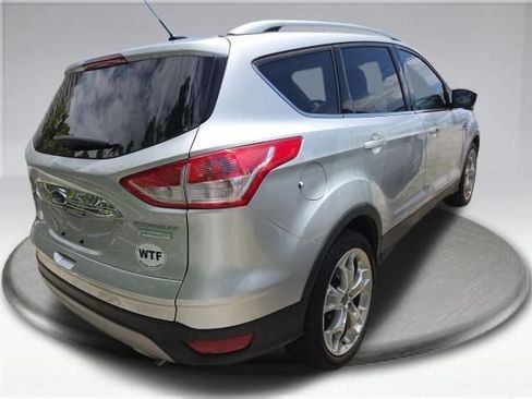 Used 2016 Ford Escape Titanium FWD image 6