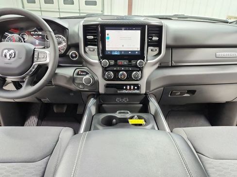 Used 2025 RAM 1500 Big Horn image 25