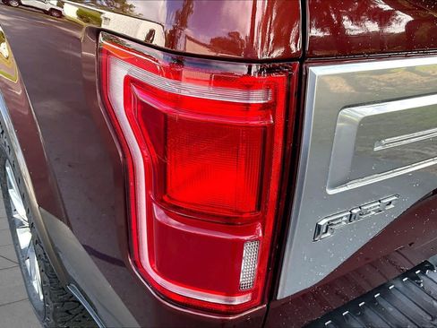 Used 2015 Ford F150 King Ranch w/ Equipment Group 601A Luxury AWD/4WD image 29