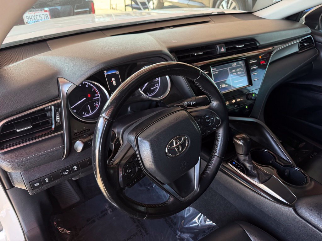 Used 2019 Toyota Camry SE w/ Protection Package (Q2) FWD image 19