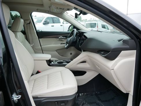 Used 2023 Buick Envision Avenir AWD/4WD image 13