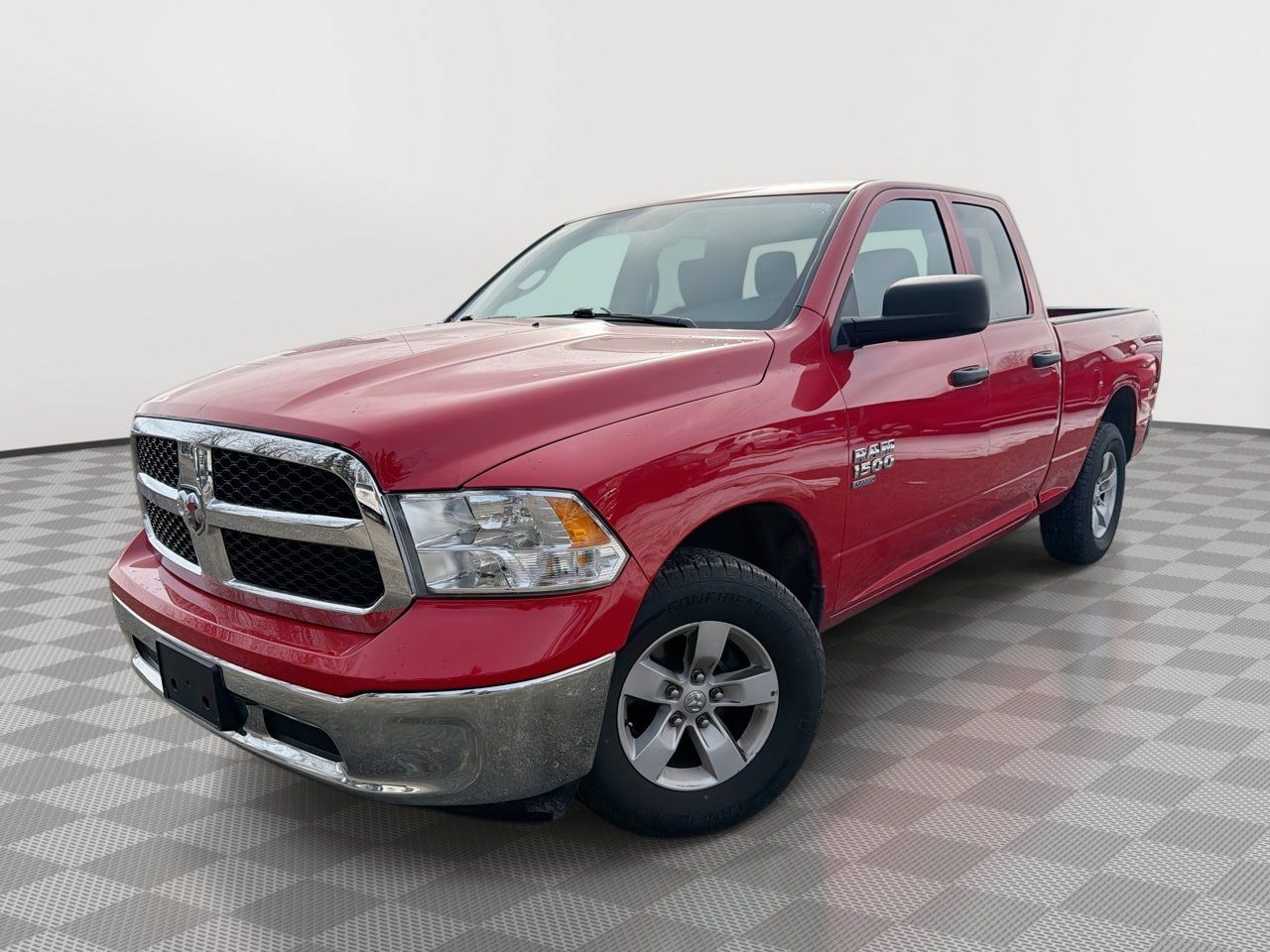 Used 2024 RAM 1500 Classic SLT AWD/4WD image 1