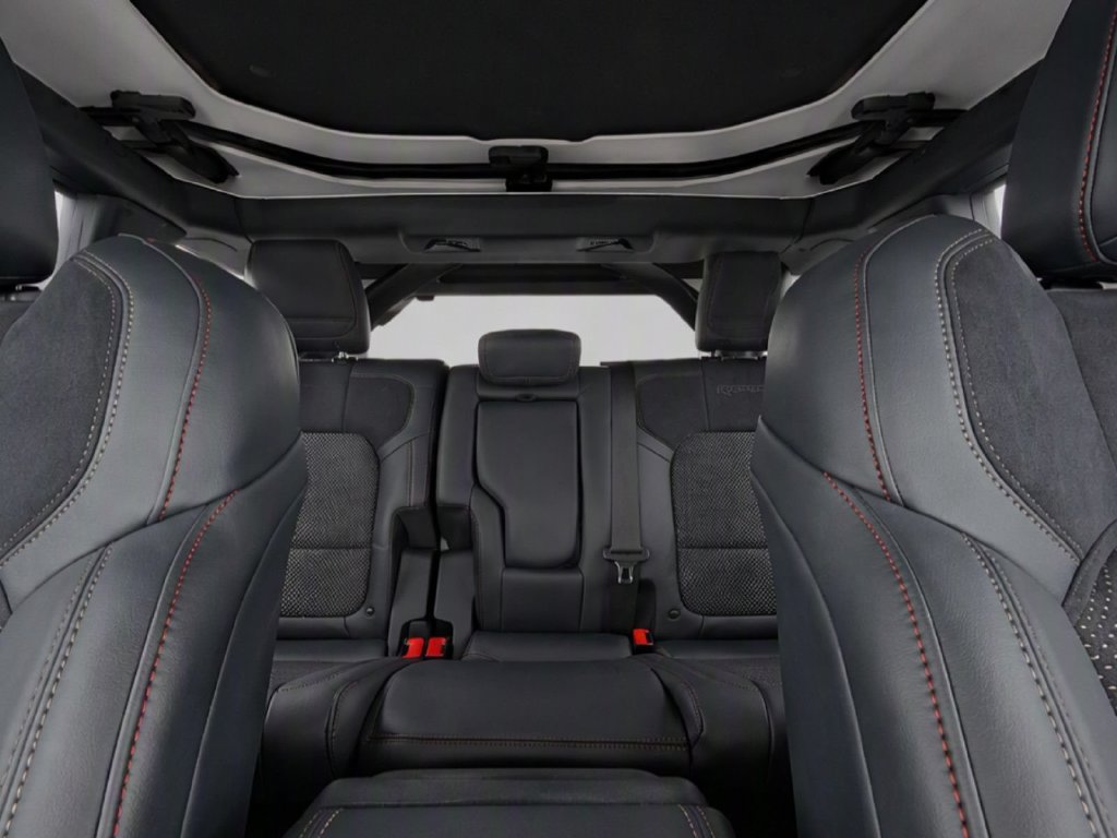 New 2026 Ford Bronco Raptor w/ Interior Carbon Fiber Pack AWD/4WD image 18