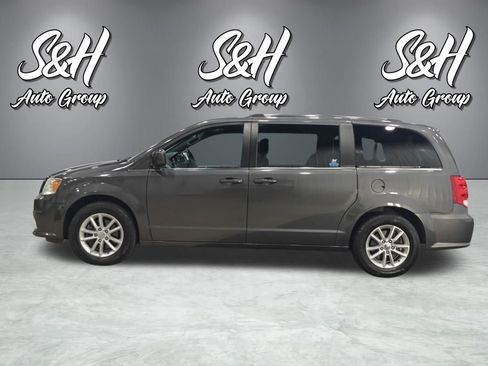 Used 2020 Dodge Grand Caravan SXT image 13