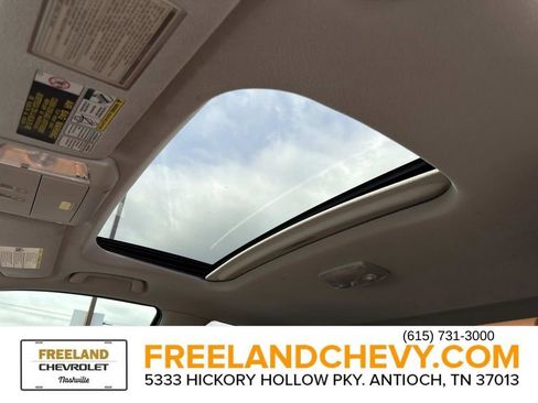 Used 2012 Toyota Tundra Limited w/ Memory Pkg image 27