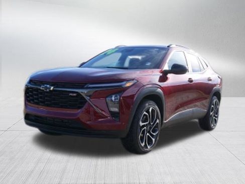 Certified 2024 Chevrolet Trax RS w/ Sunroof Package image 7