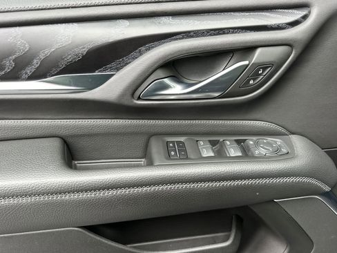 Used 2022 GMC Yukon Denali image 12