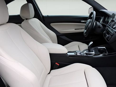 Used 2020 BMW 230i xDrive Coupe w/ Premium Package AWD/4WD image 24