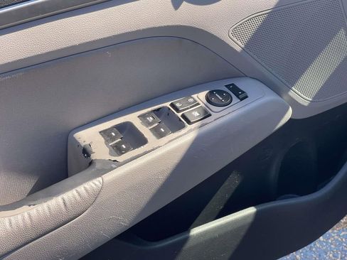 Used 2020 Hyundai Elantra Value Edition w/ Cargo Package (C1) image 19