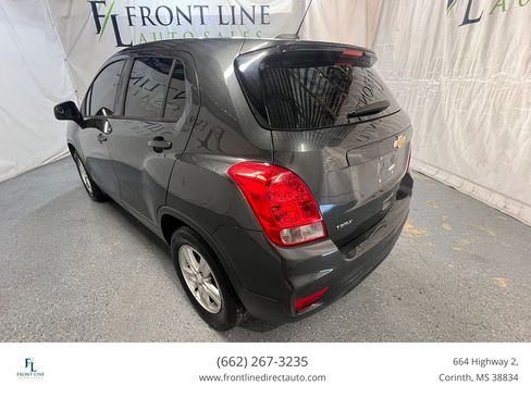 Used 2019 Chevrolet Trax LS FWD image 7