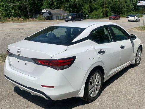 Used 2024 Nissan Sentra S FWD image 4