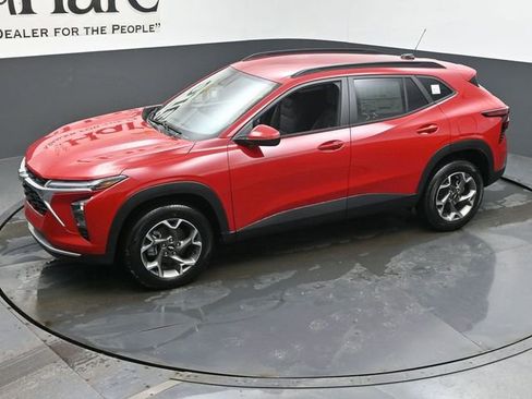 New 2026 Chevrolet Trax LT w/ LT Convenience Package image 22