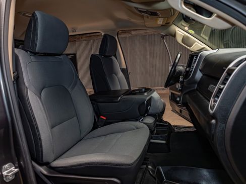 Used 2020 RAM 1500 Big Horn image 24