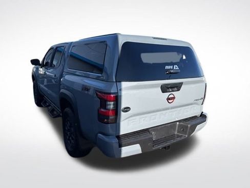 Used 2023 Nissan Frontier PRO-4X w/ Pro-4X Premium Package image 5