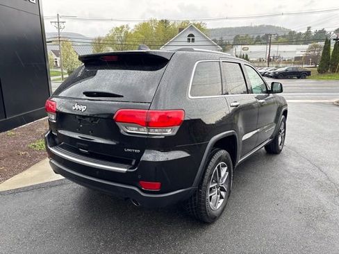 Used 2019 Jeep Grand Cherokee Limited AWD/4WD image 7