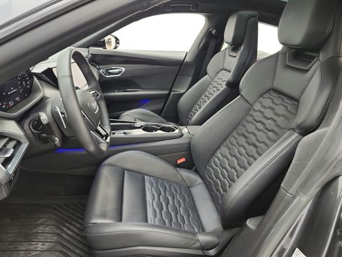 Used 2023 Audi e-tron GT Premium Plus w/ Performance Package AWD/4WD image 15