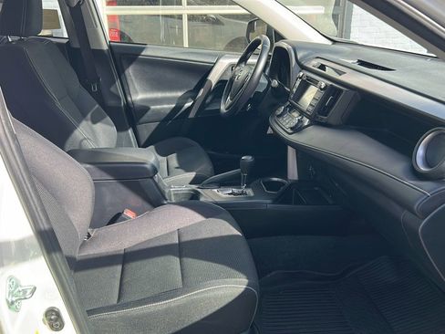 Used 2017 Toyota RAV4 XLE image 10