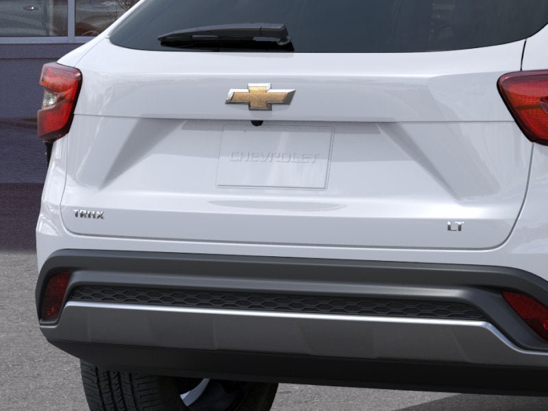 New 2026 Chevrolet Trax LT w/ LT Convenience Package FWD image 14