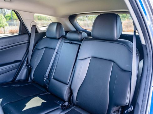 Used 2023 Kia Sportage EX image 18