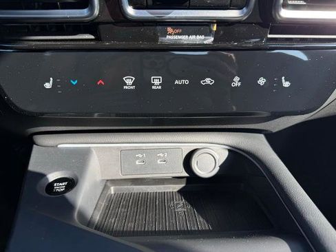 New 2026 Nissan Sentra SV w/ SV Convenience Package image 25