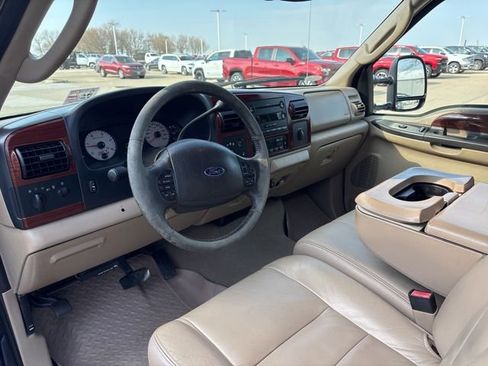 Used 2005 Ford F350 XL AWD/4WD image 11