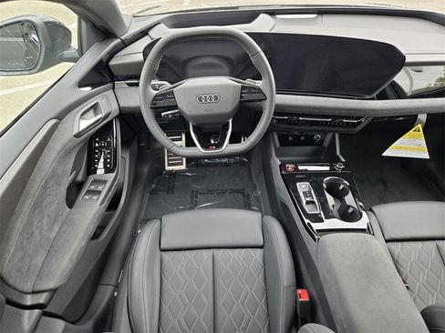 New 2025 Audi S6 e-tron Premium Plus image 13