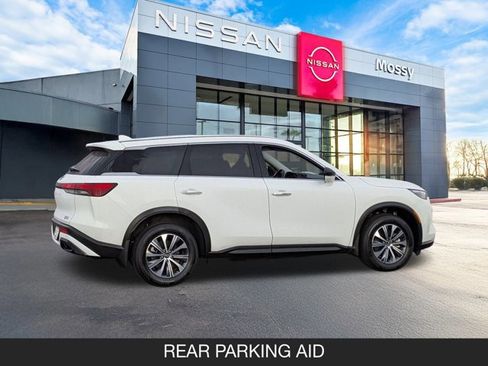 Certified 2025 INFINITI QX60 Pure image 6