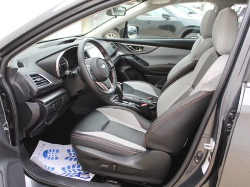 Used 2023 Subaru Crosstrek 2.5i Limited w/ Moonroof Package image 32