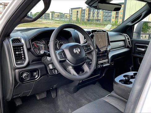 Used 2025 RAM 2500 Big Horn image 18