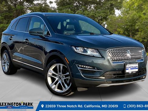 Used 2019 Lincoln MKC Reserve image 1